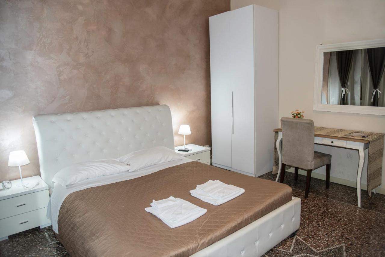 Baldassini Suites Rome Extérieur photo